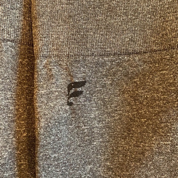 Athletic Leggings - Picture 3 of 4